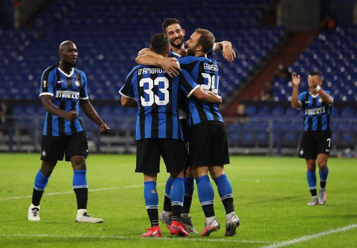 那不勒斯逆转国际米兰,法比尼奥扛起全队 那不勒斯逆转国际米兰,法比尼奥扛起全队