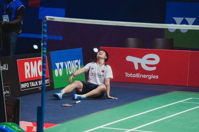 韩国队完胜德国队，郑思维刷新纪录