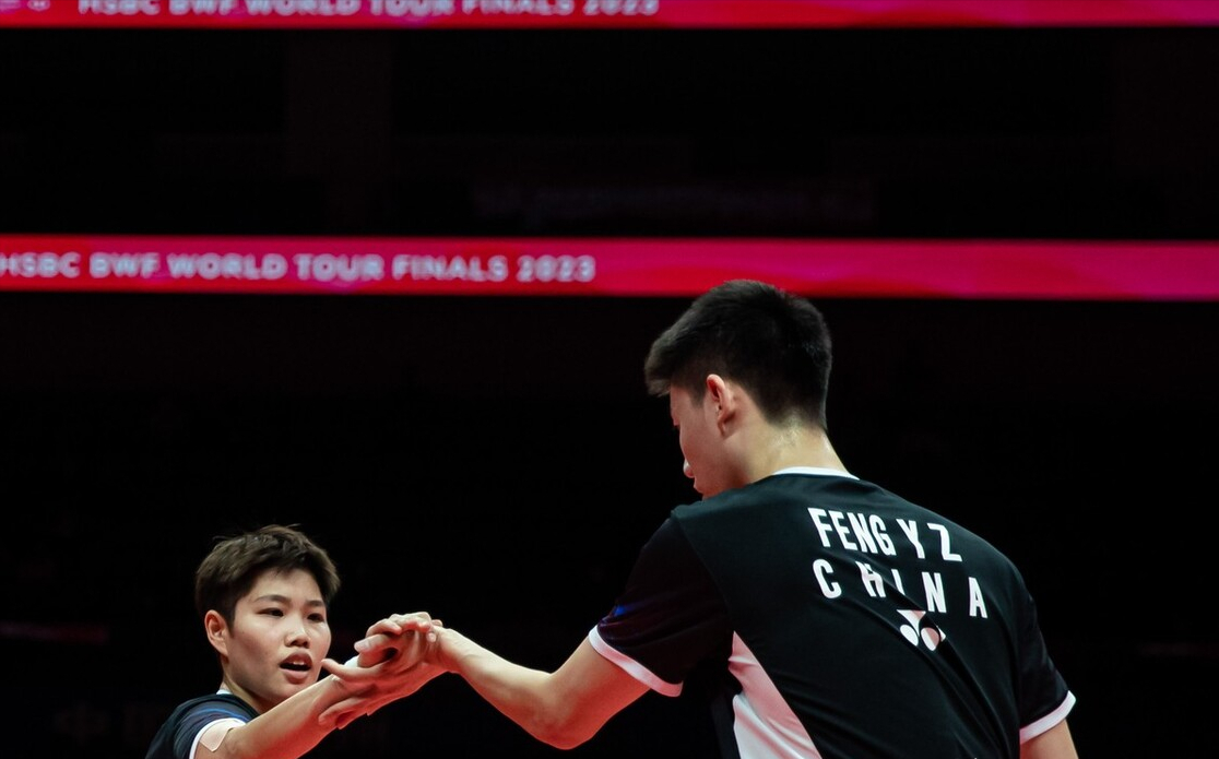 泰国队鏖战法国队,石宇奇扛起全队 泰国队鏖战法国队,石宇奇扛起全队