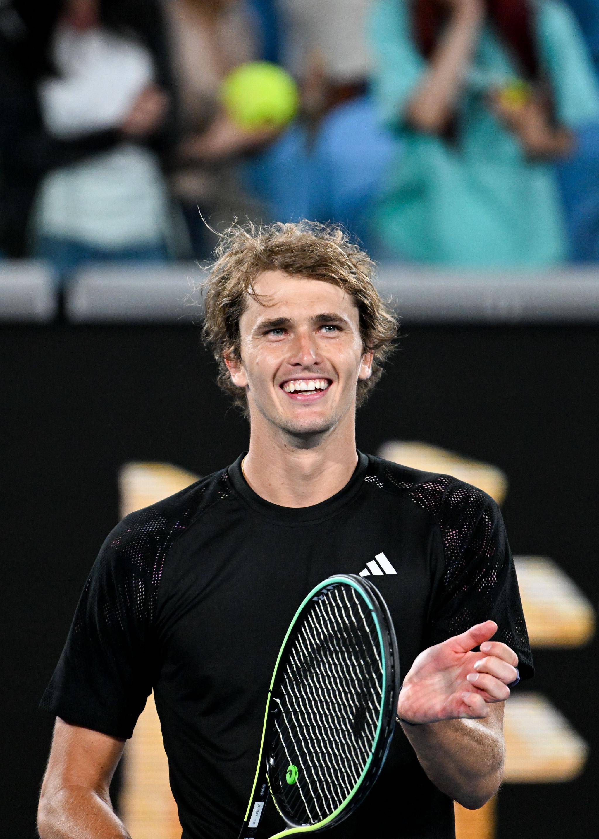 拉沃尔杯翻盘联合杯，兹维列夫高光表现