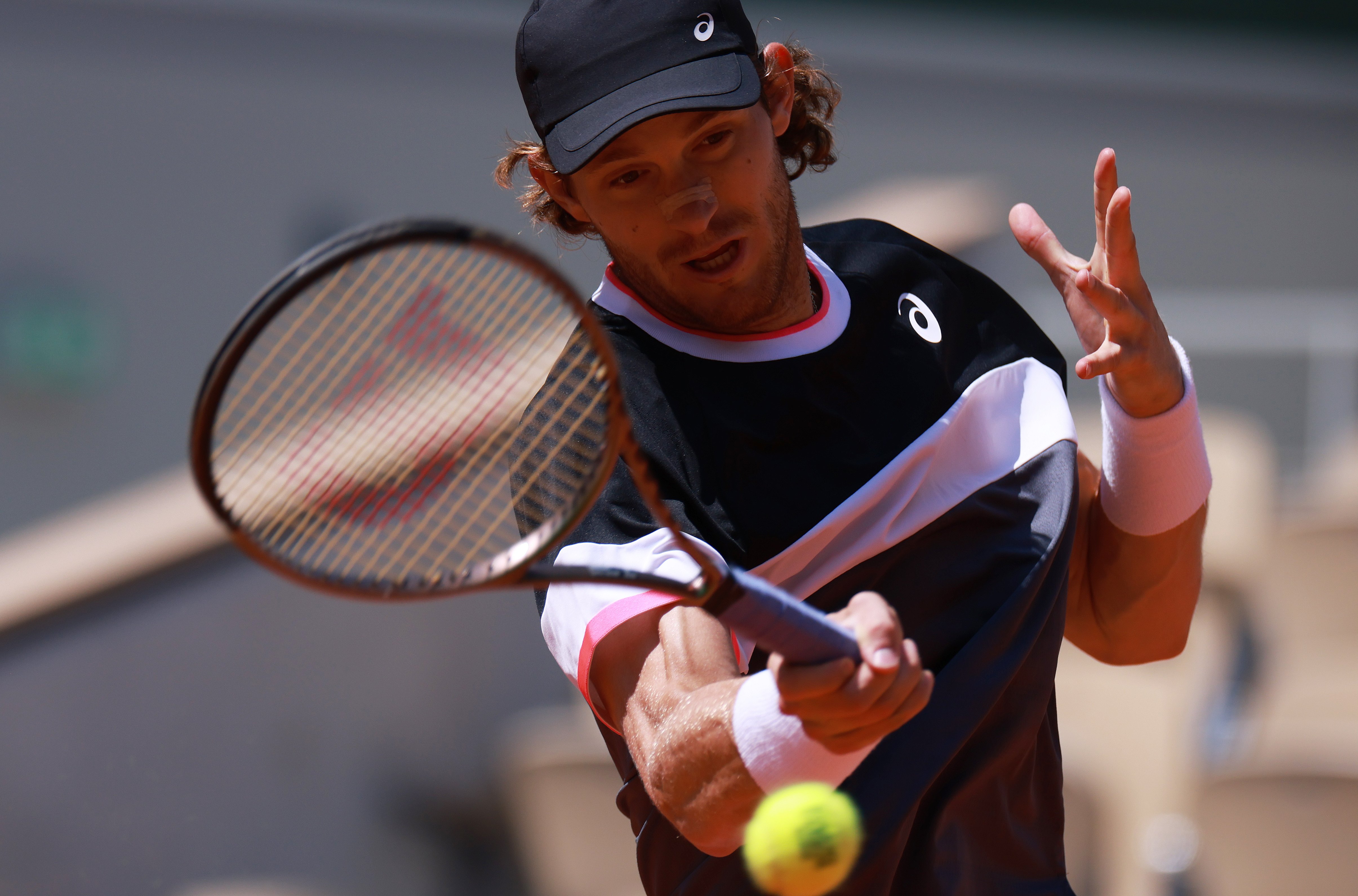 法网完胜年终总决赛,鲁德惊艳四座 法网完胜年终总决赛,鲁德惊艳四座