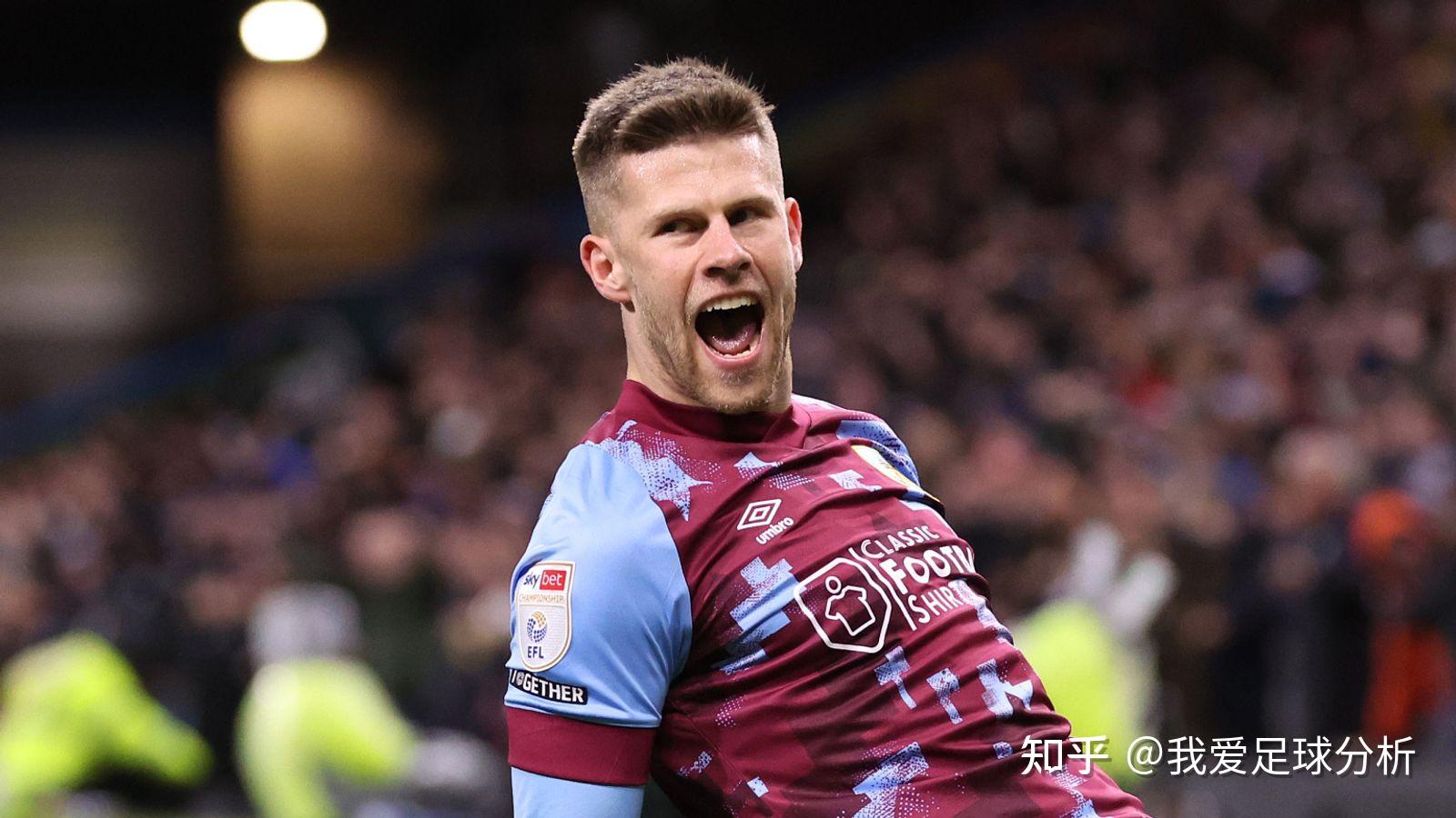 多德蒙足球俱乐部防守稳固,瞄准战果 多德蒙足球俱乐部防守稳固,瞄准战果