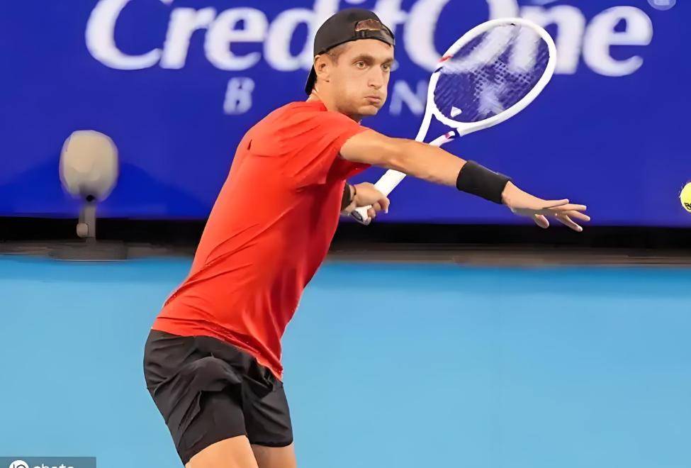 英国网球队翻盘日本网球队，兹维列夫三分雨点燃全场