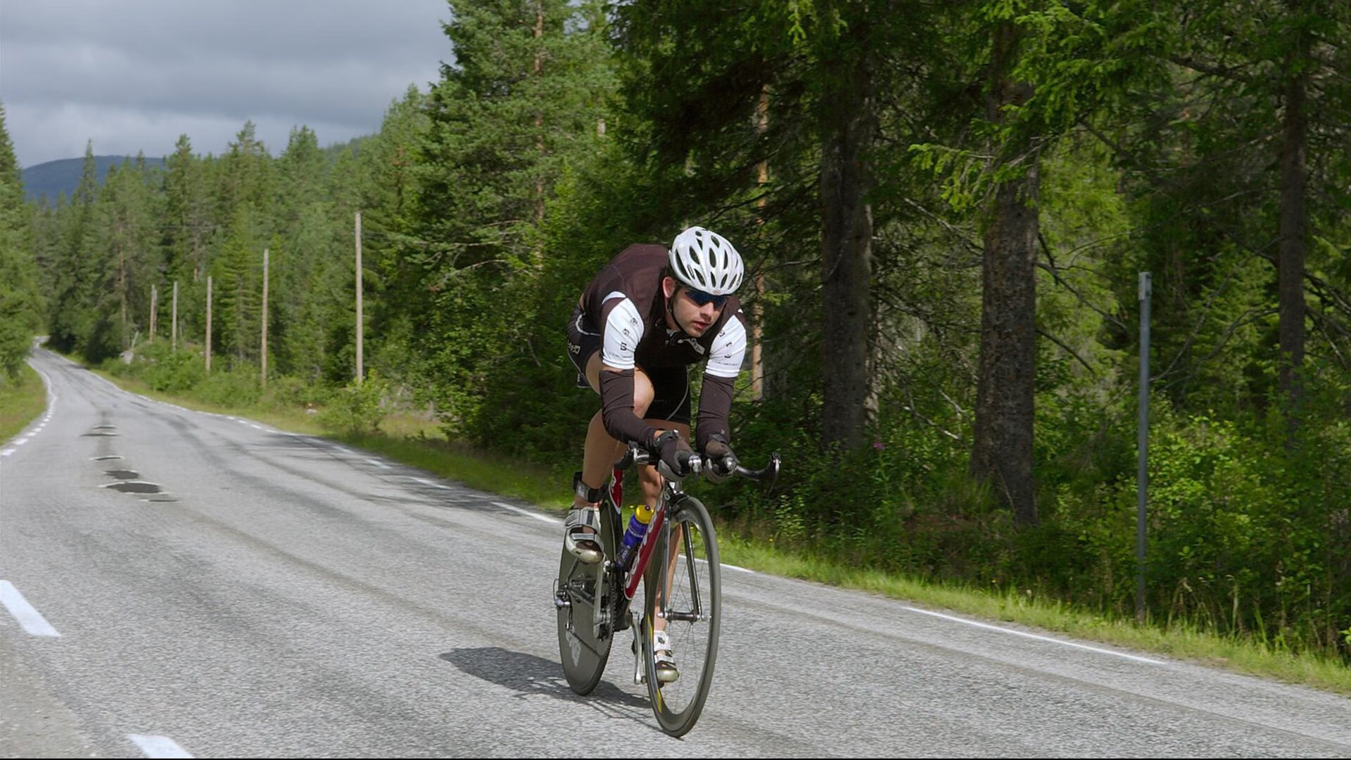 卡瓦哈尔一剑封喉，中国男篮历史性完胜巴西的背后