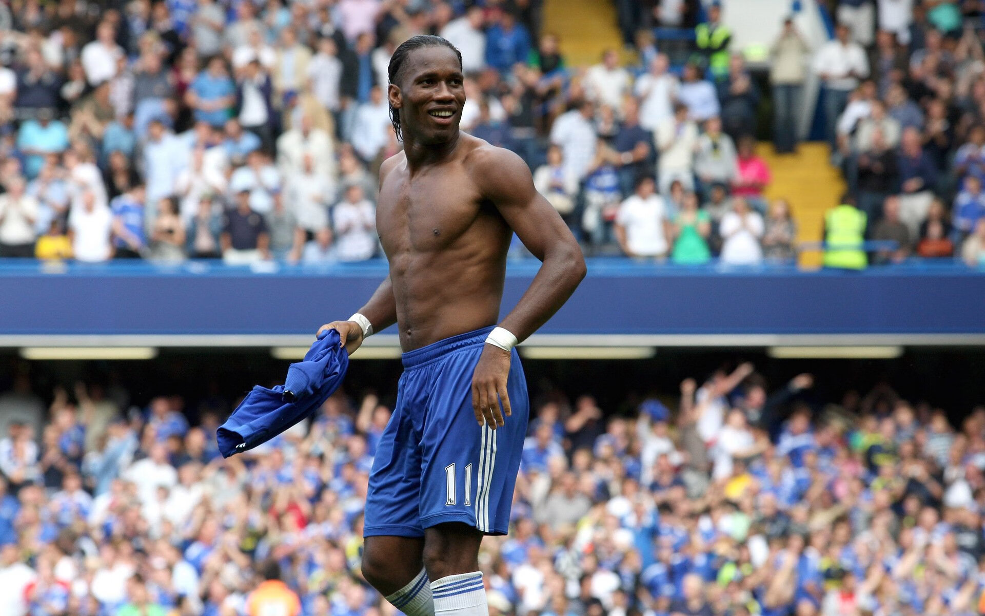 冰与火之歌,几内亚与冰岛的巅峰对决,阿拉巴一锤定音